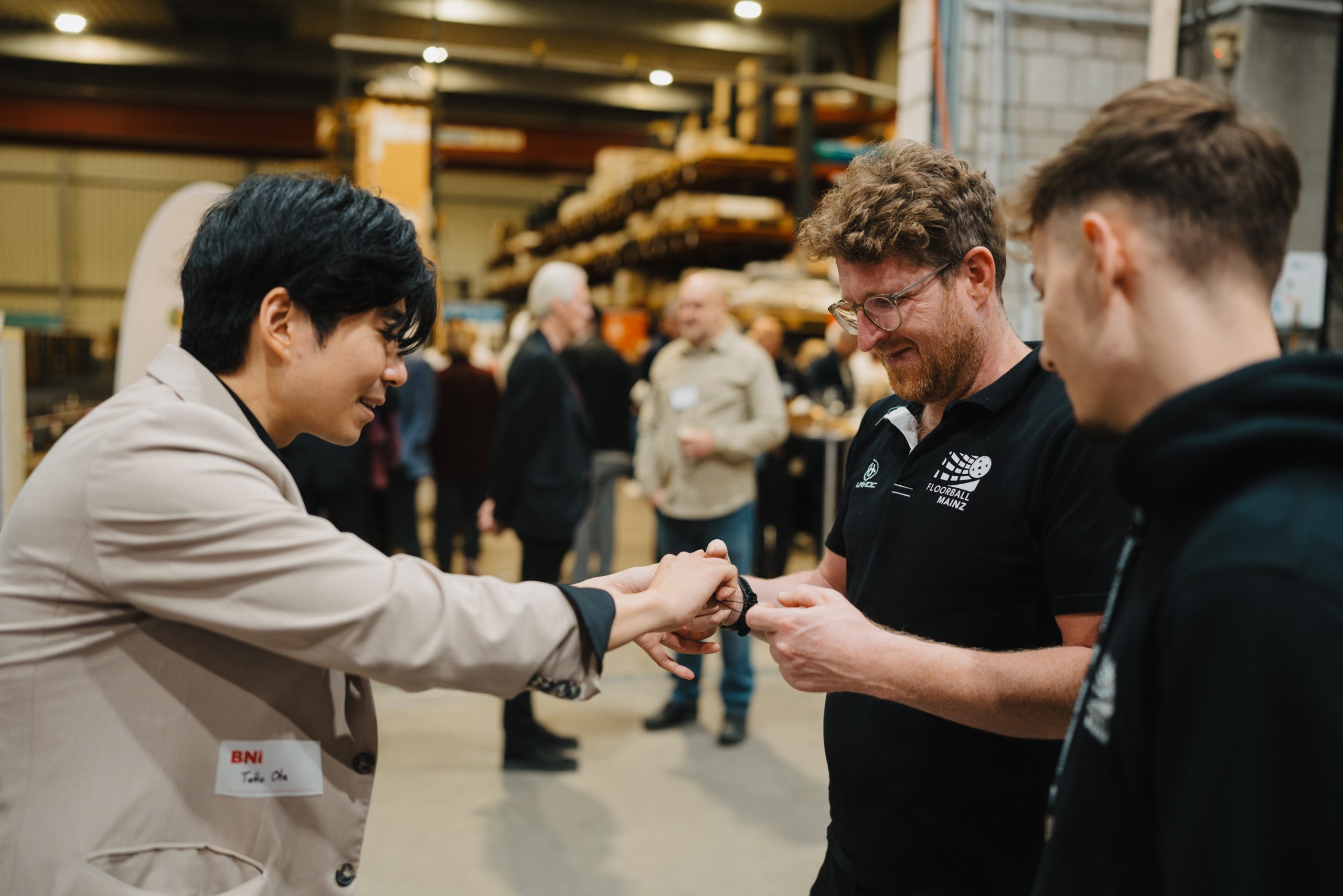 Close Up Magie beim BNI in Frankfurt